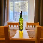 Mi Casa Vendeghaz - דירה אגר