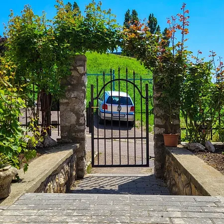 Mi Casa Vendeghaz - エゲル