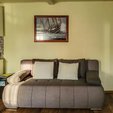 Mi Casa Vendeghaz - *