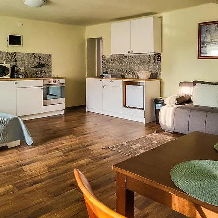 Mi Casa Vendeghaz -