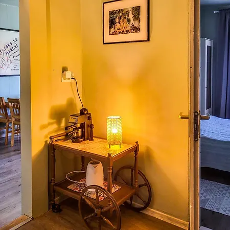 アパート Mi Casa Vendeghaz - エゲル