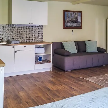 Mi Casa Vendeghaz - アパート