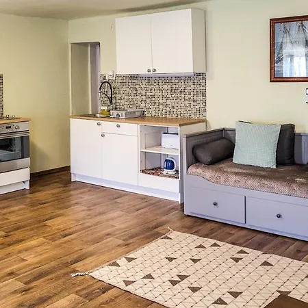 Mi Casa - *