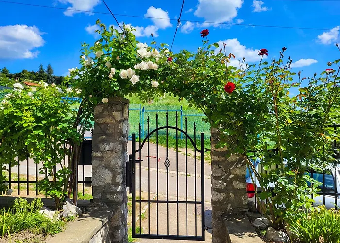 Mi Casa Vendeghaz - 아파트 *