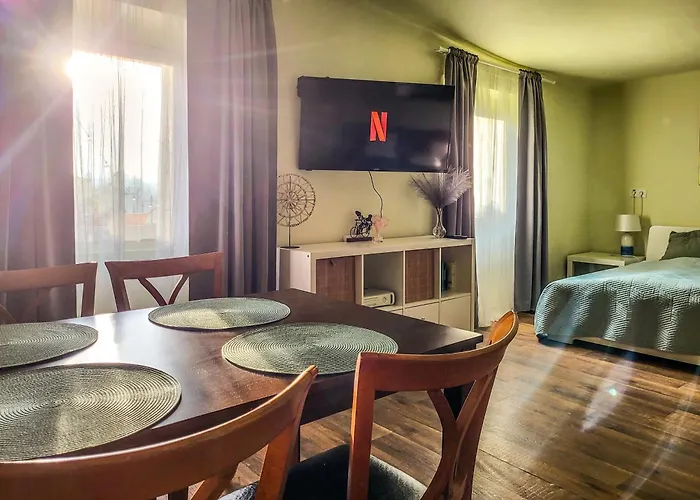 Mi Casa Vendeghaz - * 에게르