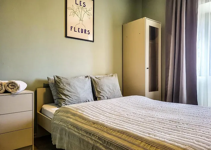 Mi Casa Vendeghaz - 아파트 *