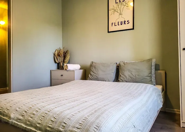 아파트 Mi Casa Vendeghaz - *